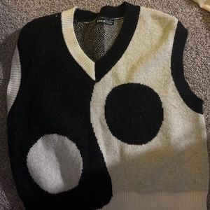Sweater vest